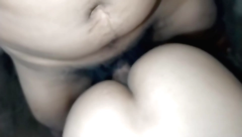 Indian sex show of a girl with big breasts and a pussy