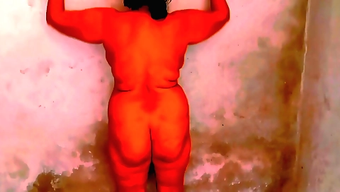 Indian mature woman in hot solo video with her boobs