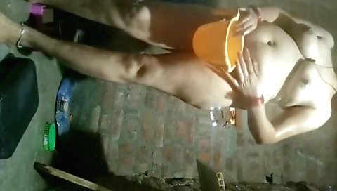 Indian solo female fucked in the sun by her partner