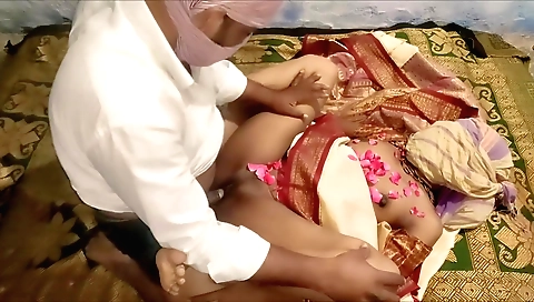 Indian girl with small tits fucks with her boyfriend