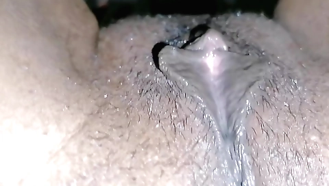 Indian girl with big tits is fucking with her pussy