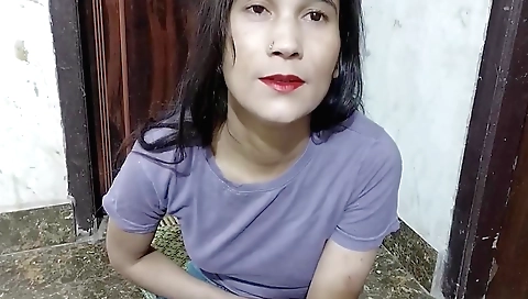 Indian teen is fucking in her bed and she is horny