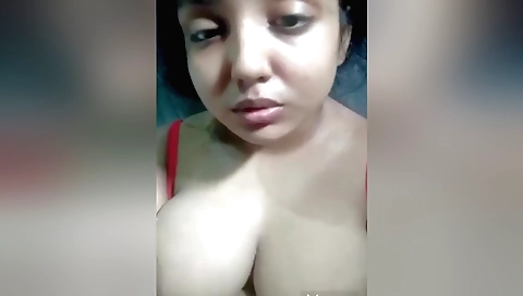 Indian girl has a hairy pussy and a big natural bush