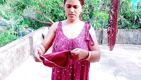 Sexy brunette indian gets a massage by a cleaning boy