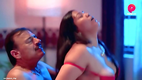 Indian milf is in sexy lingerie and she is eager to fuck