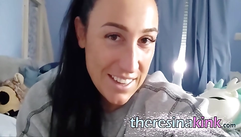 Brunette girl with small tits enjoys fucking in amateur