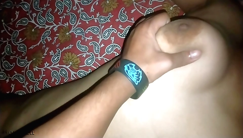 Indian girl fucked in a hardcore way after she's been sucking