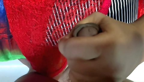 Indian babe with a sexy black dress gets good handjob