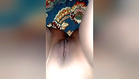 Indian teen and her boyfriend fuck and lick one another