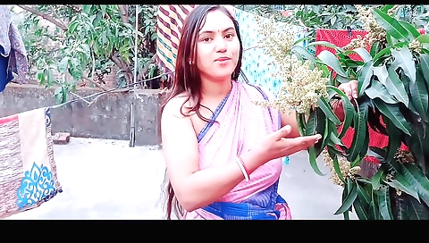 Indian brunette sex video with a naked babe and her boyfriend