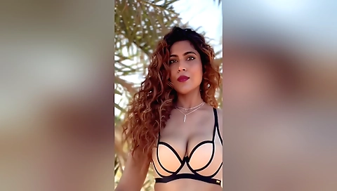 Red head girl is horny for her stepdad in solo video
