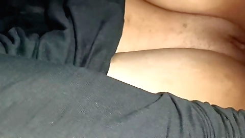 Indian girl masturbates with her hands in a crotch