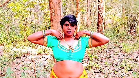 Indian brunette fuckhusband sex in hot outdoor porn