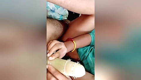 Bhabhi with a big ass getting her hair and pussy fucked