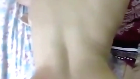 Indian teen with a natural body and a big boobies fucked by a guy