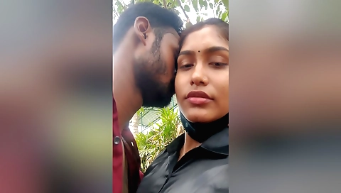 Indian brunette is outdoors and she is sucking a dick