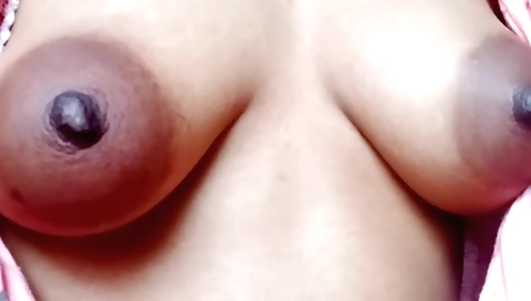 Stunning indian girl with beautiful face makes amateur video