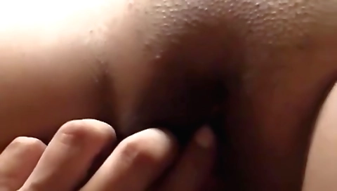 Chatty milf fucks her pussy with fingers in homemade porn