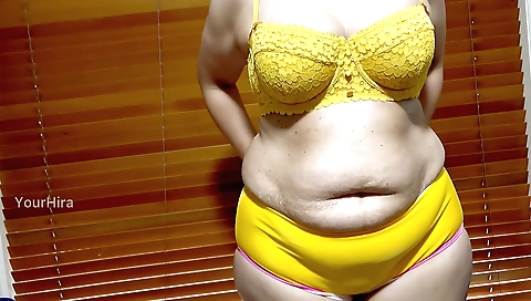 Busty wife shows off her bra change and takes it off