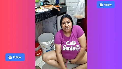 Indian chubby sucks a dick and fucks in homemade vid