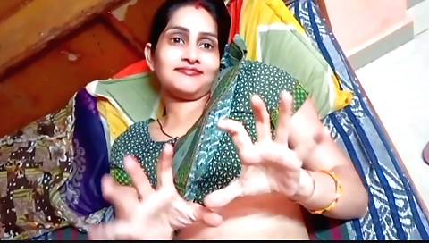 Indian teen gets her pussy pounded by a big cock with passion