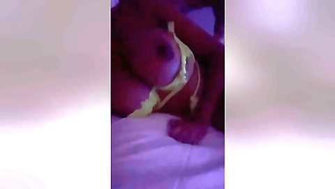 Sexy amateur brunette takes bbc late night on webcam
