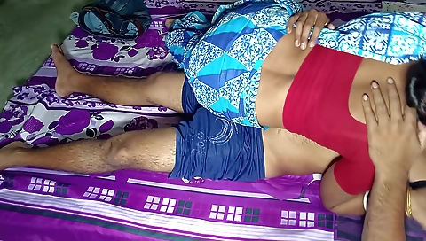 Amateur brunette girl sucks her stepbrother's dick