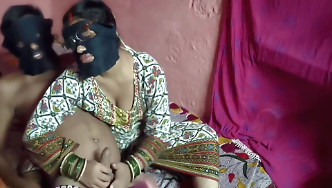 Indian amateur brunette with a nice ass gets fucked