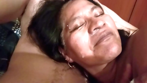 Indian mature woman with a large ass fucked and filmed