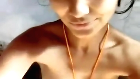 Amateur brunette 18+ naked in the village 18+ sex video