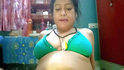 Hairy indian girl is giving foot fetish to her guy