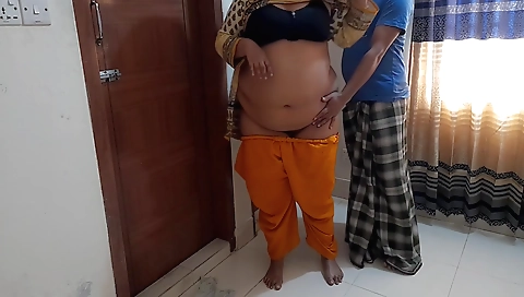 Amateurs indian babe in big boobs in big ass in web cam