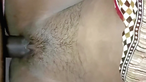 Hairy slut with big ass and titties 1989 amateur video