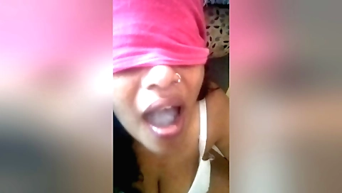 Indian pornstar showing facial in amateur porn video