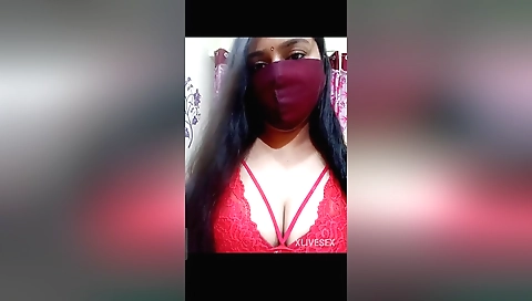 Stunning homemade amateur solo video with a hot brunette
