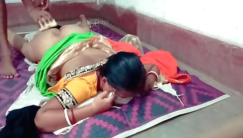 Indian housewife fucks her boyfriend in the 69 position