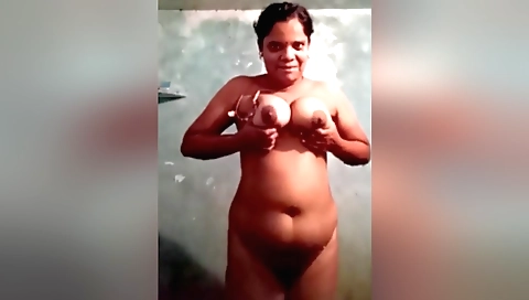 I fuck a horny indian chick with big boobs in amateur
