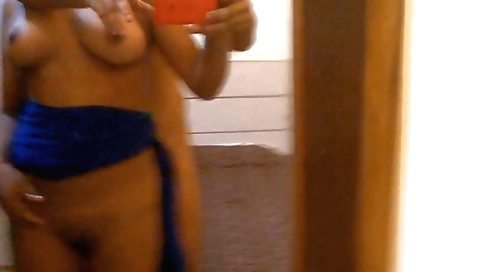 Amateurs babe with sexy village wife priya getting naked