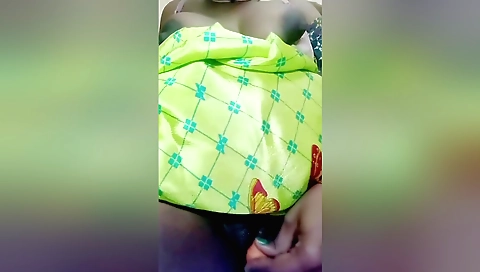 Indian amateur babe in a bikini is fucking herself