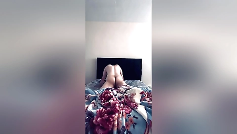 Hard anal sex shaking legs in amateur indian porn video